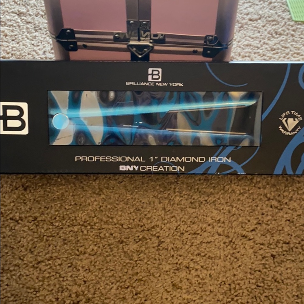 Brilliance New York professional diamond iron